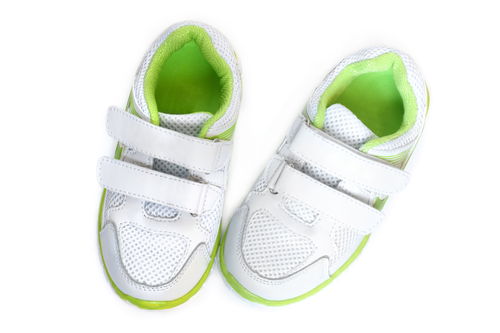 寶寶鞋子選購與穿著指南 從鞋類配件到正確穿法